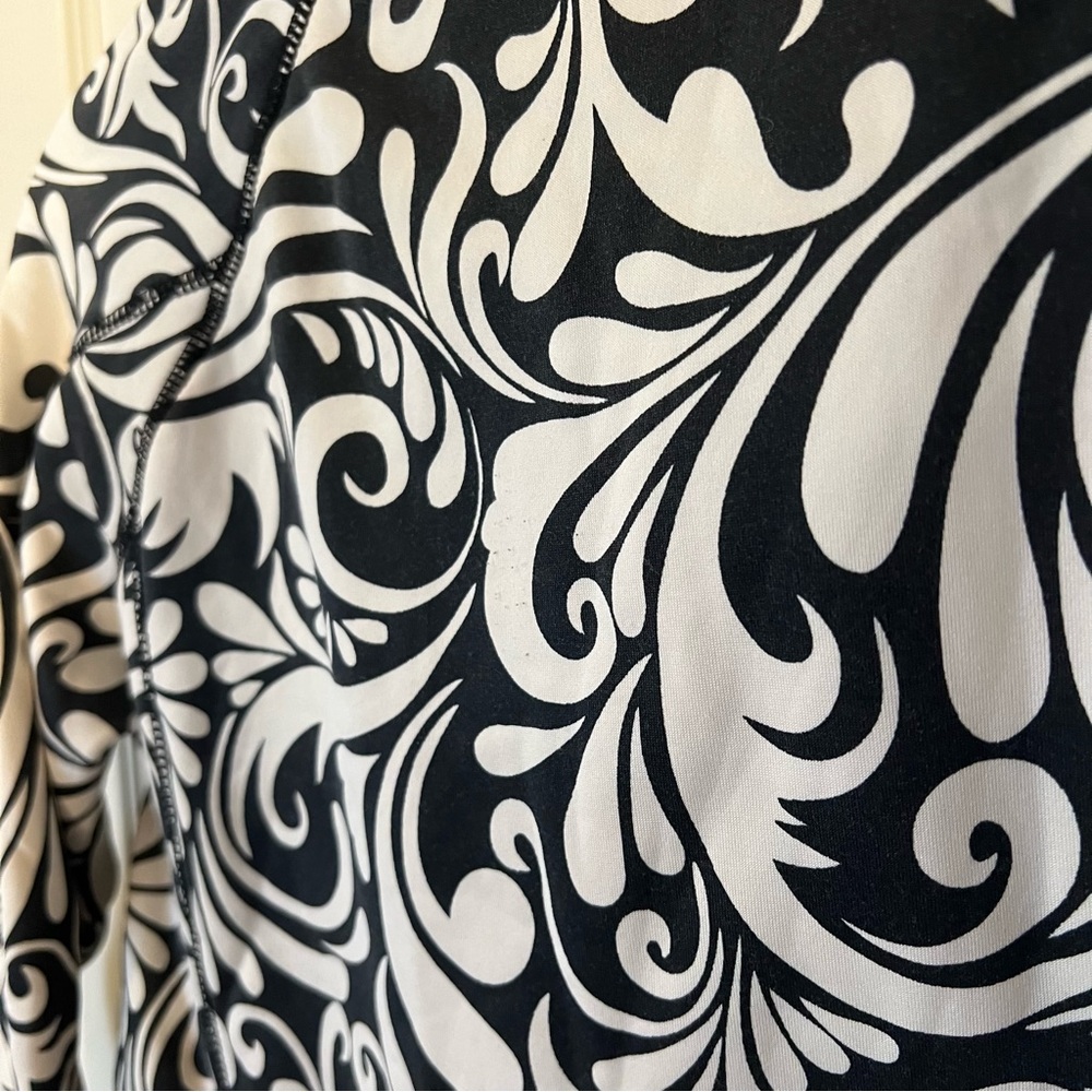 Avalanche Base Layer Black And White Quarter Zip-… - image 4